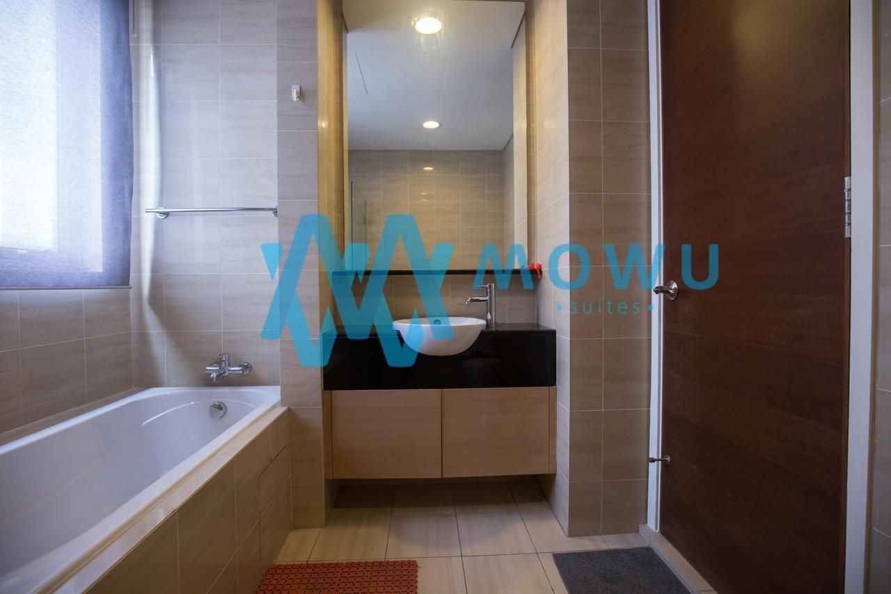 Mowu Suites At Klcc City Center Куала-Лумпур Экстерьер фото